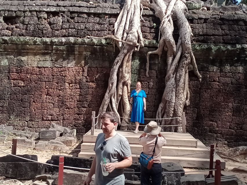 1-Day private Angkor Temple Tour from Siem Reap - Tonle Om (Southern Gate) and Bayon’s smiling faces