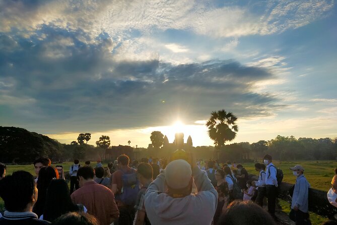 2-Day tour with sunrise - The guide factor: what you gain from John or Dara (and why it shows)