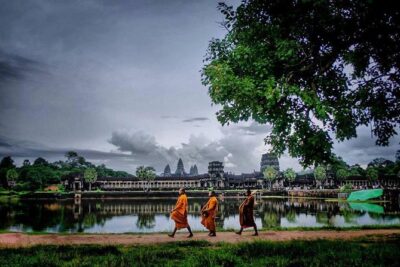 4-Day All Major Temples & Kulen mountain & Koh Ker & Beng Mealea - Day 1: Angkor Wat, Ta Prohm Tree Roots, and Angkor Thom’s Stone Faces