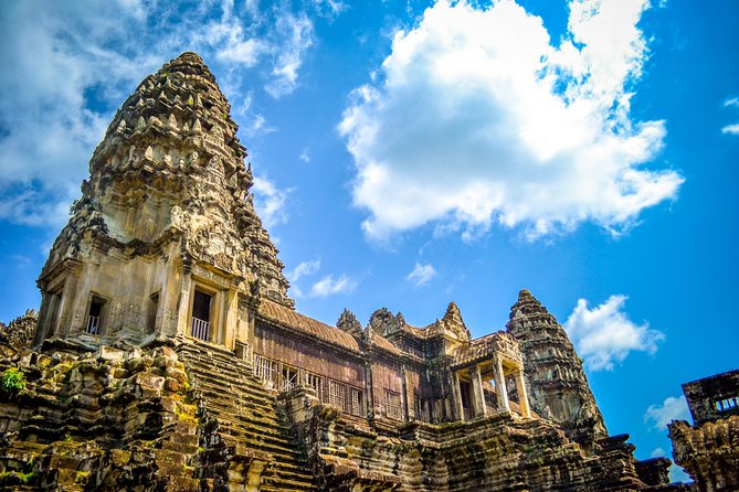 7-must See Temples in Angkor Park (Private Guided Tour) - Stop 3: Srah Srang break for breakfast and coffee