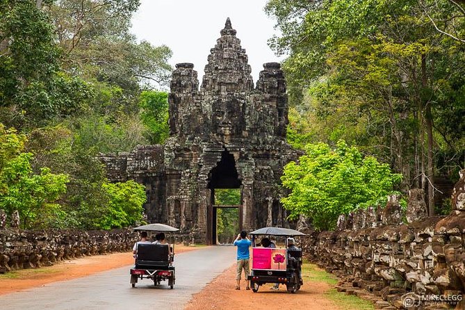 7-must See Temples in Angkor Park (Private Guided Tour) - Stop 6: Neak Pean for a calmer, “great temple” feeling