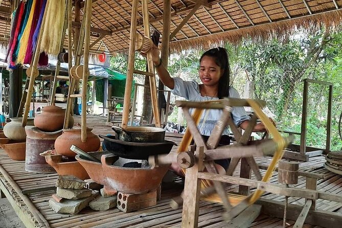 A Half Day Tour in Phnom Penh City - Getting there: pickup options and tuk tuk vs AC comfort