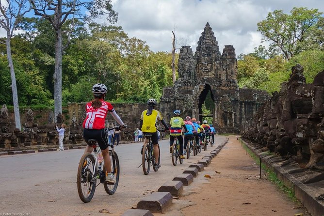 Angkor Region & Rainforest Bike Tour - Rainforest ride first: why the quiet trails matter