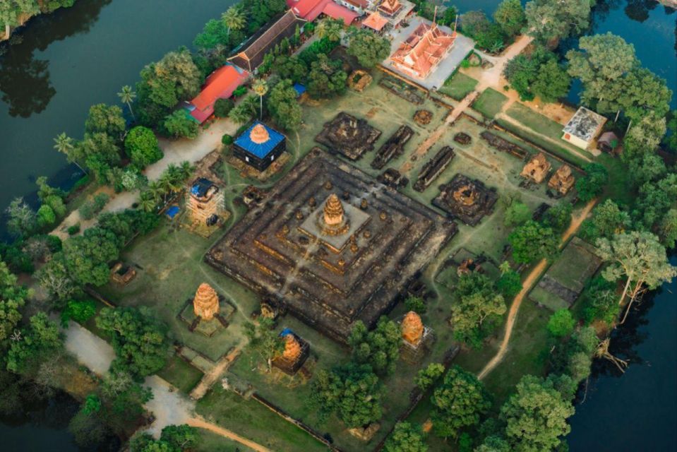 Angkor Stunning Hot Air Balloon - Price and value: $174 for 30 minutes, so what are you really paying for?