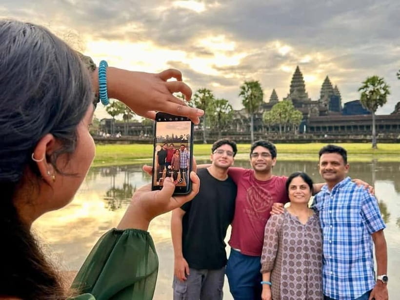Angkor Sunrise or Sunset Tour (includes breakfast or lunch) - Breakfast by Royal Bath (Srah Srang): Choosing the Menu and Timing