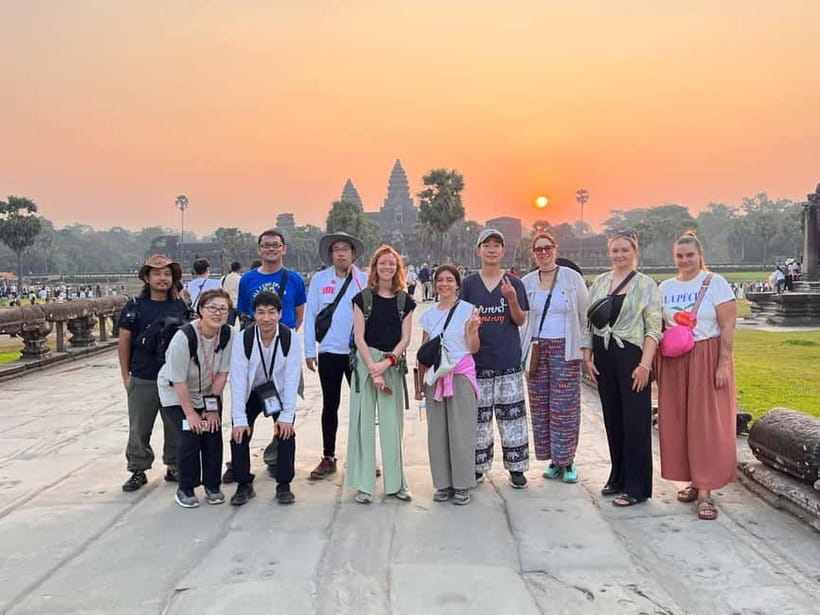Angkor Sunrise or Sunset Tour (includes breakfast or lunch) - Angkor Wat at Dawn: What You Get From a Guided 3-Hour Block