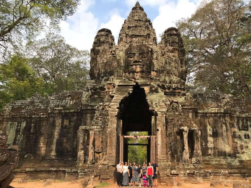 Angkor Temples Highlights Tour: 2 Days with Sunrise - Banteay Srei: the detail temple you’ll want to slow down for