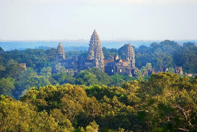 Angkor temples Tour - The real win: guided Angkor that feels organized