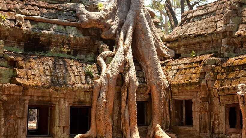 Angkor Wat: 2-Day Sunrise and Floating Village Tour - Who this tour fits best