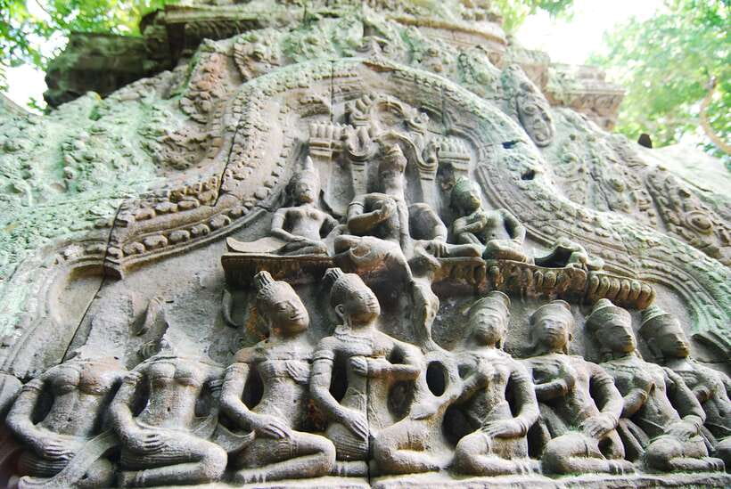 Angkor Wat Full-Day Private Tour with Sunrise - Who should book this private sunrise tour