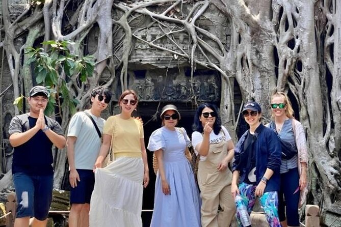 Angkor Wat Sunrise & 3 Main Temples with Breakfast – Small Group - Stop 2: Srah Srang breakfast with a local-food advantage