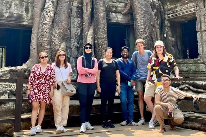 Angkor Wat Sunset Small Group Tour with Lunch Included - What to bring so the day doesn’t wear you down