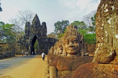 Angkor Wat Sunset Tour - The morning opener: Angkor Wat with real storytelling