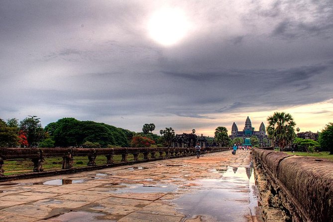 Angkor Wat Sunset Tour - Phnom Bakheng sunset: the climb, the wait, and the view you came for
