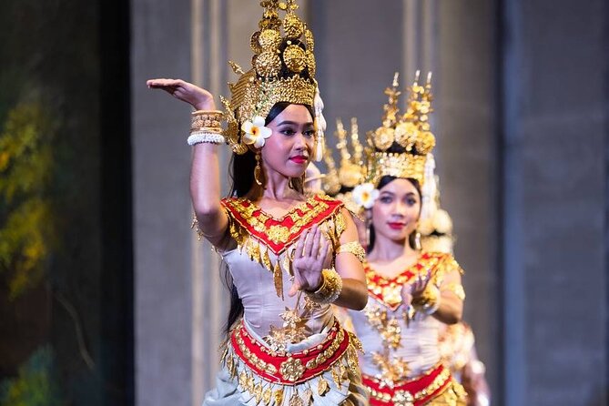 Apsara Theatre Performance include Dinner & hotel pick up - Hotel pickup at 6:30 pm and the way the evening flows
