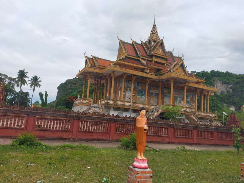 Battambang: Tuk-Tuk, Bamboo Train, Killing/Bat Caves, Sunset - Out to the Countryside: Villages, Fruit Plantations, Rice Fields, and Farmers