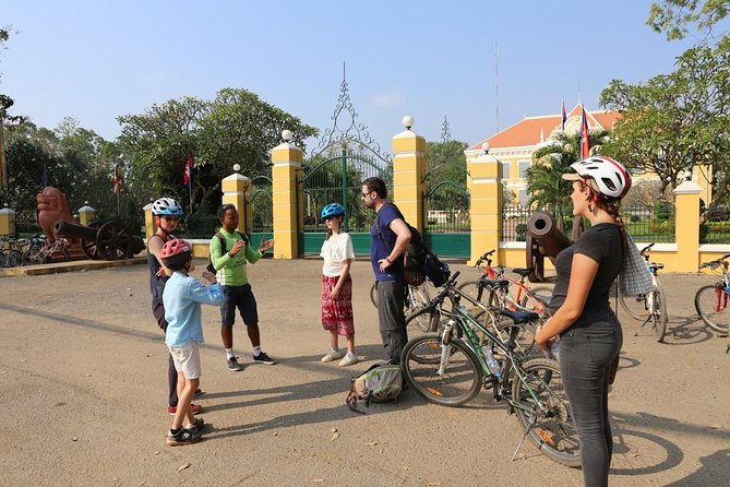 Customs and Culture Half Day Walk and Bike Tour in Battambang - Battambang’s fishing-village life and the Buddhist thread
