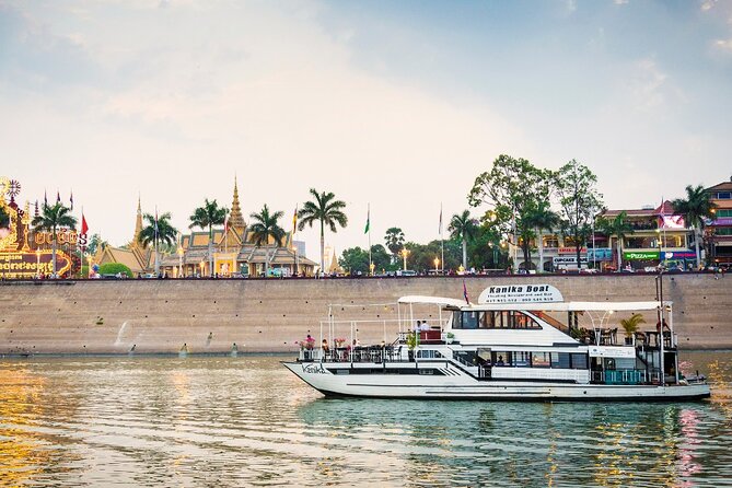 Dinner 4-course Mekong River cruise with Kanika Boat - Quick vibe check before you go