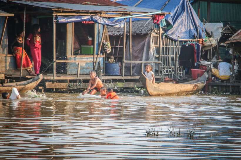 Floating Village and Tonlé Sap Sunset Tour - Getting to Tonlé Sap: the countryside drive and your dock start