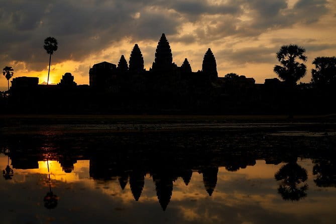 (Free eSim) Classic Angkor Wat Sunrise Full Day Tour - Who this tour is best for (and who should look elsewhere)