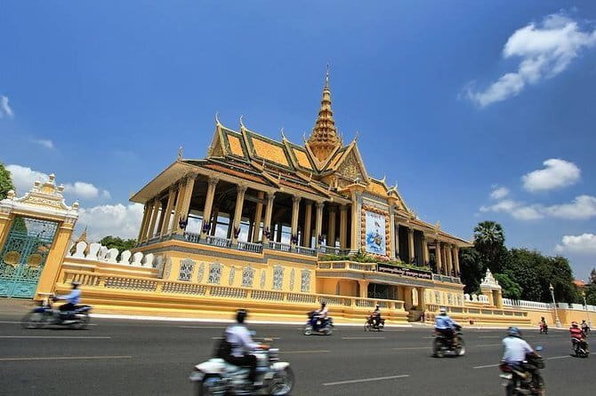 Full-Day Amazing Phnom Penh City Tours - Who this Phnom Penh tour suits best