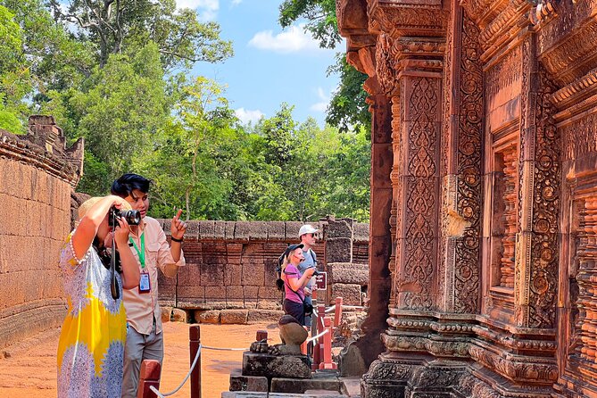 Full Day Banteay Srei Beng Mealea and Koh Ker Small Group Tour - Stop 2: Beng Mealea’s jungle ruins (and why it’s worth the detour)