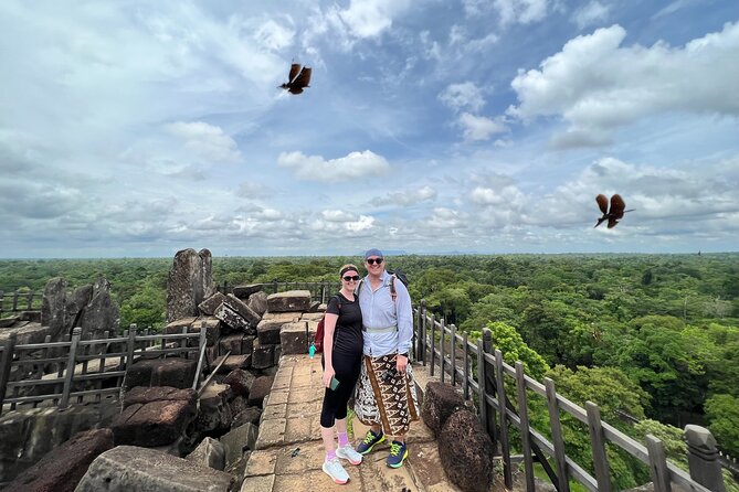 Full Day Banteay Srei Beng Mealea and Koh Ker Small Group Tour - Stop 3: Koh Ker and Prasat Thom, tied to King Jayavarman IV