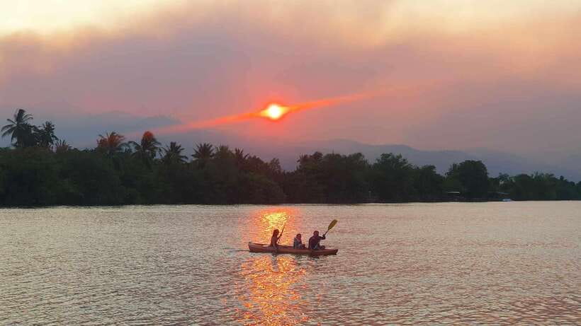 Green Cathedral Kayaking Journey & Reflection River View - The full 3 hours: pickup, kayaking, swimming, and sunset calm