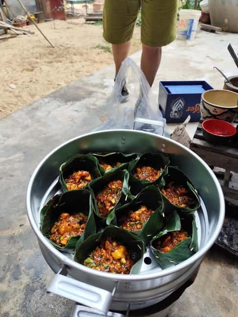 Kampot Countryside: Authentic Khmer Cooking Class - The market stop: where your Khmer menu gets its start