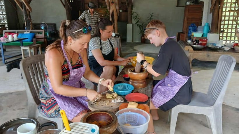Kampot Countryside: Authentic Khmer Cooking Class - Small print that matters: vegetarian, recipes, and allergies