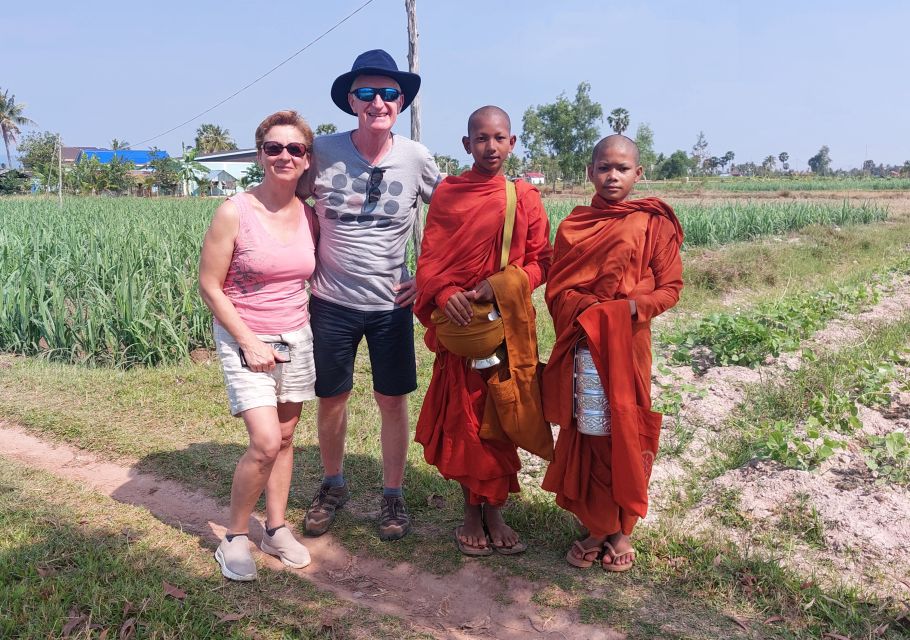 Kampot Pepper & Kep/Crab Market Tours: Salt, Secret lake - From pepper to Kep: Crab Market time, beach walking, and old town