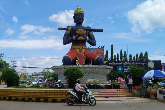 Morning village tour Livelihood tour with Local Product discover - Optional Wat Samrong Knong and Killing Fields: Choose Carefully