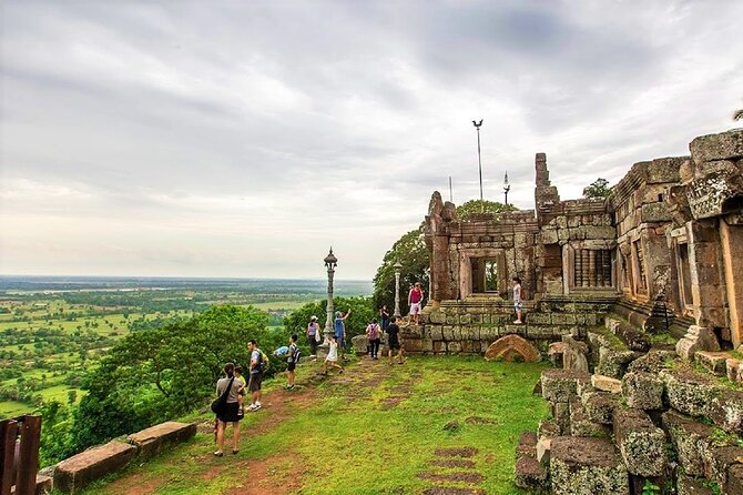 Phnom Chisor & Tonle Bati Private Tours from Phnom Penh - Phnom Penh to Phnom Chisor: the “big view” start