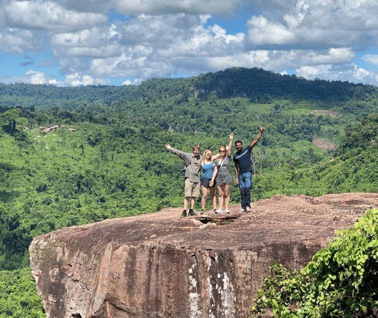 Phnom Kulen Waterfall & the Sacred 1000 Lingas (with Lunch) - Lunch that actually feels like part of the experience