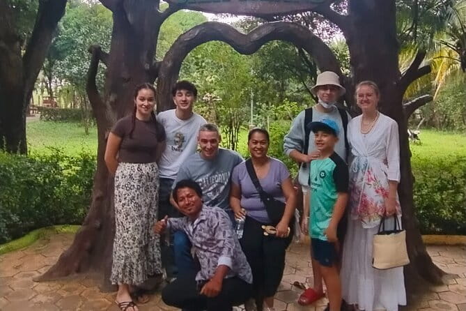 Phnom Penh City and Silk Island Tour No Genocide Sites - Phnom Penh in a single day, by tuk-tuk pace