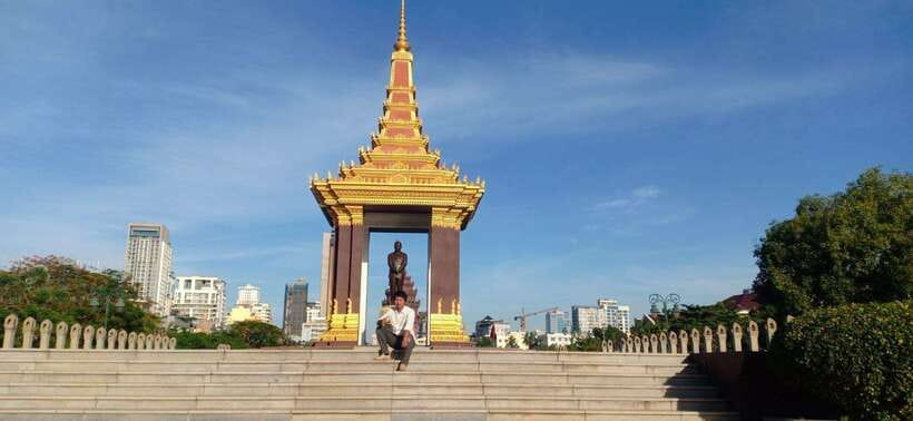 Phnom Penh: City & Silk Island Full or Half Day Tour - Phnom Penh by tuk-tuk: why this format works