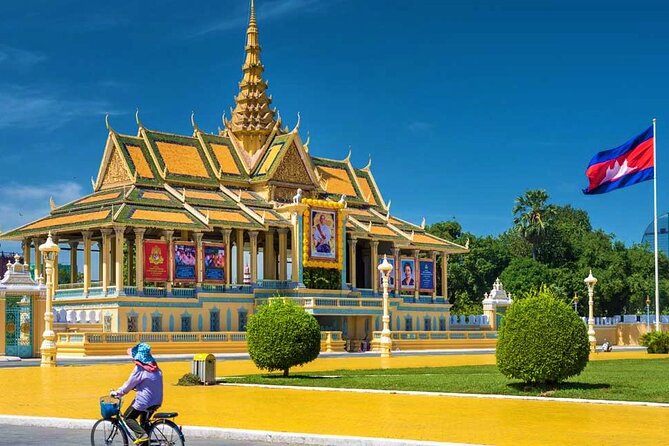 Phnom Penh Full Day Private Tour Included All Admission Tickets - Wat Phnom and the monuments: the city’s spirit of faith and independence