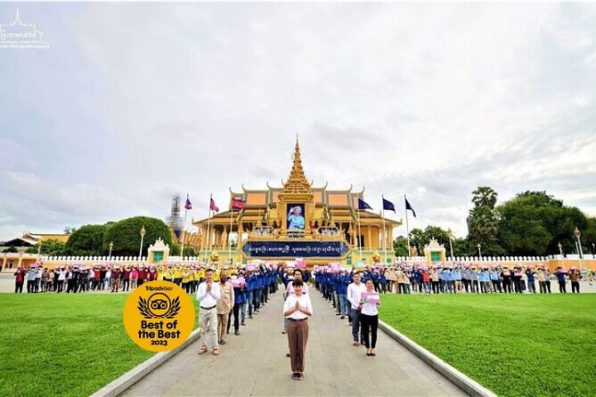 Phnom Penh Full Day Private Tour Included All Admission Tickets - Royal Palace and Silver Pagoda: royal power and religious calm in one area
