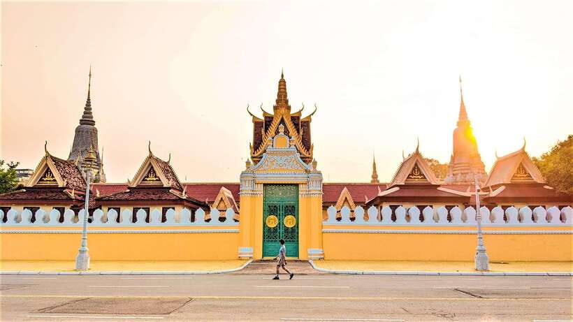 Phnom Penh Full Day Private Tour with All Admission Tickets - Key things I’d plan for