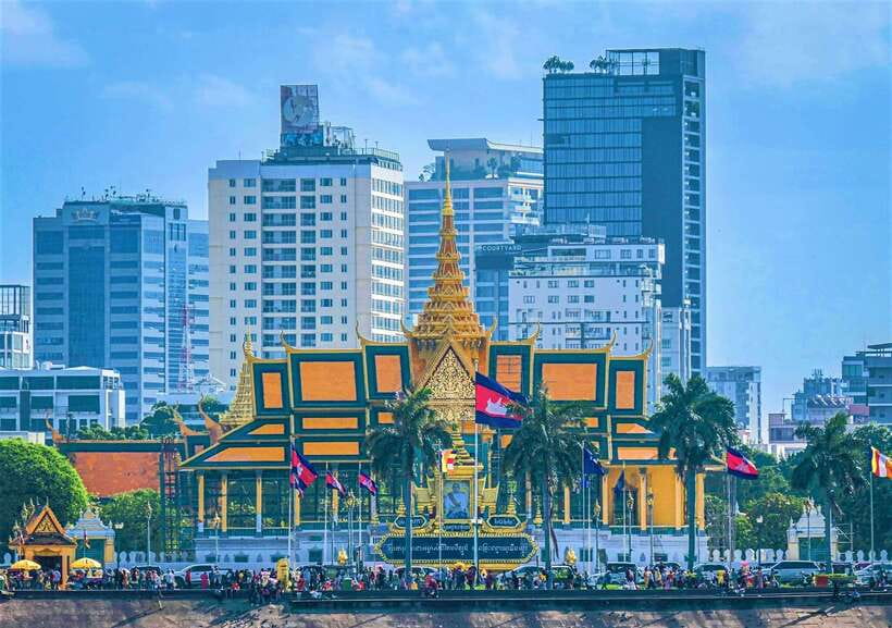 Phnom Penh Full Day Private Tour with All Admission Tickets - Weather, Timing, and Comfort: The Stuff That Makes or Breaks the Day