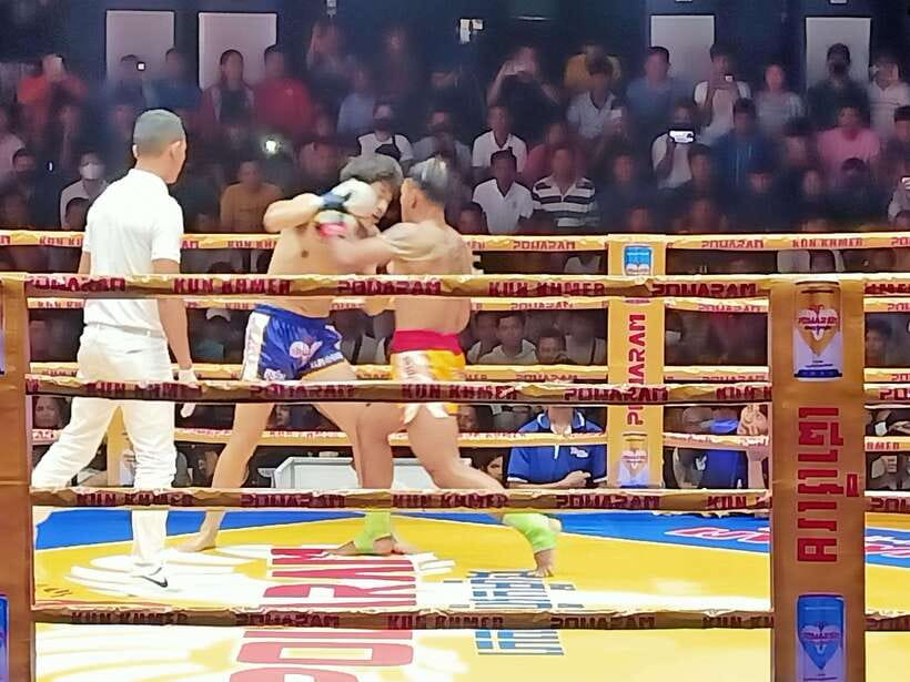 Phnom Penh: Live Khmer Traditional Boxing Tickets - What a live match looks like: pace, rounds, and real crowd energy