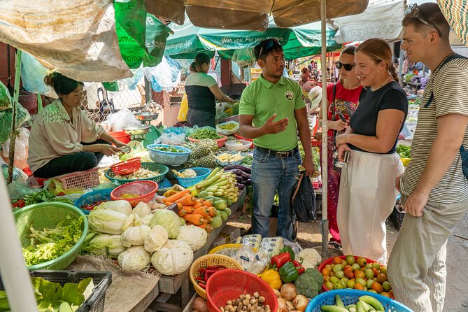 Phnom Penh Silk Island Vespa Tour / Tuk Tuk Available - Two Wheels Through Phnom Penh: Why This Style Works
