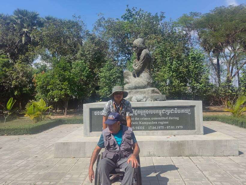 Phnom Penh: The Killing Fields & Tuol Sleng Genocide Museum - Survivor stories: why meeting them (when available) matters