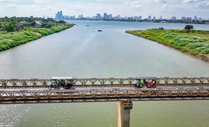 Phnom Penh to Silk Island By Tuk-Tuk with local Expert - Koh Oknha Tei Market Stop: Where You Learn the Day’s Real Priorities