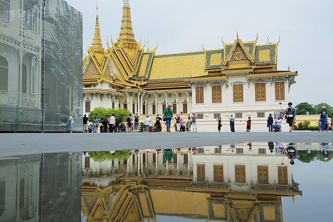 Phnom Penh Vital Discovery-Full Day Tour (Including all services) - Starting at Wat Phnom: the only hill in town