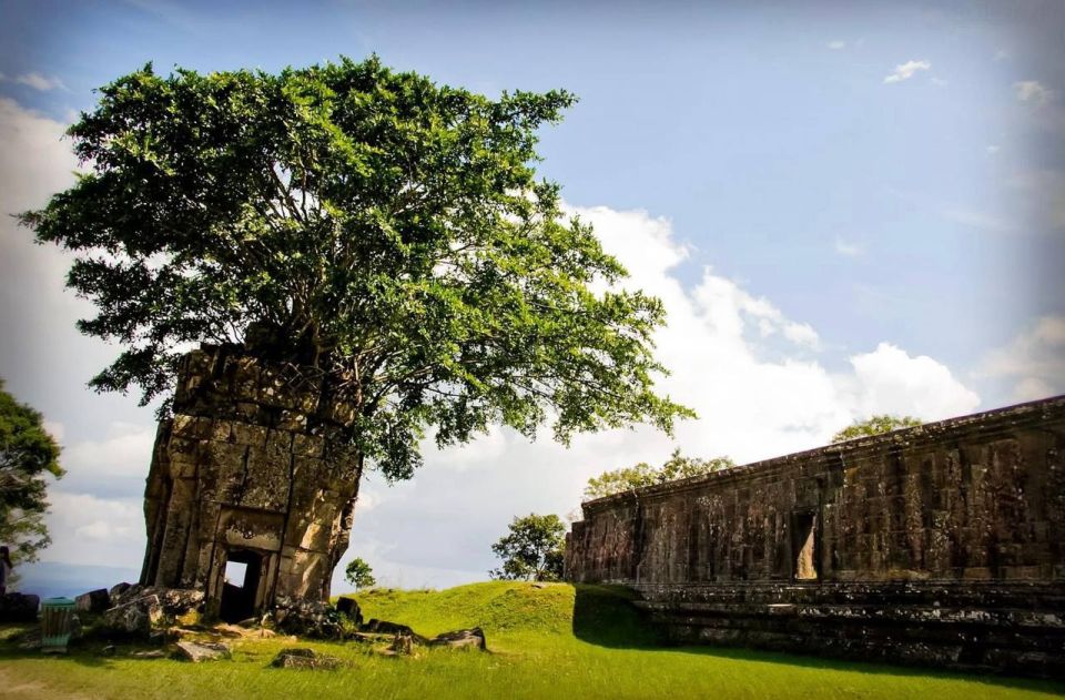 Preah Vihear: Full-Day Preah Vihear and Koh Ker Temple Tour - The extra temple stops you might not expect