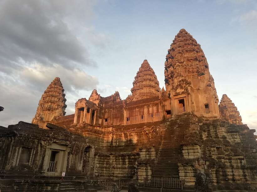 Private Angkor Wat Temple Tour - How to Pack for Angkor Heat and Temple Dress Rules
