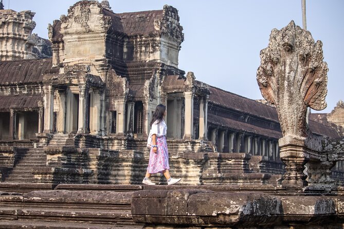Private Angkor Wat Tour & Angkor Park/Heritage With Local Guide - Angkor Thom and Bayon: the city block that hits hard