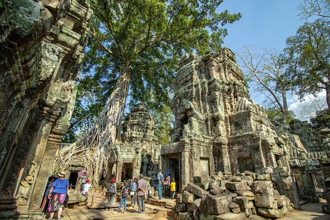 Private Angkor Wat Tour & Angkor Park/Heritage With Local Guide - Srah Srang: lunch plus a reservoir viewpoint break
