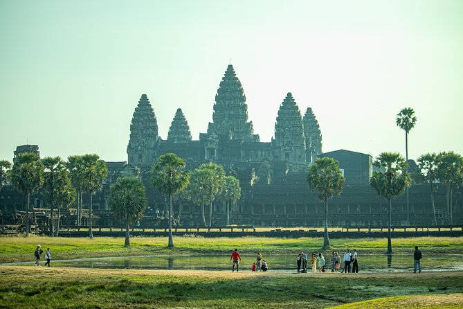 Private Angkor Wat Tour & Angkor Park/Heritage With Local Guide - Food, timing, and the real pace of a 7 to 8 hour day